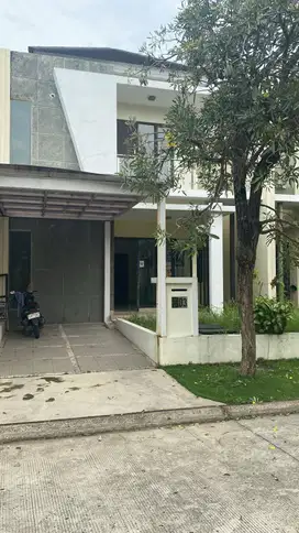 Disewakan Rumah KT 3+1 di cluster Arana Harapan Indah Bekasi