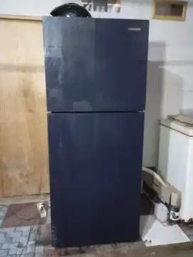 Kulkas 2pintu samsung