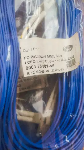 Kabel fiber optik