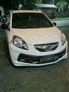 Jual mobil Brio E Satya 2016