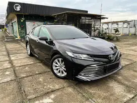 Toyota Camry 2.5 V At 2019