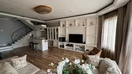 Rumah Mewah Mayang Permai Pantai Indah Kapuk Dimensi 9,4x16 Furnished