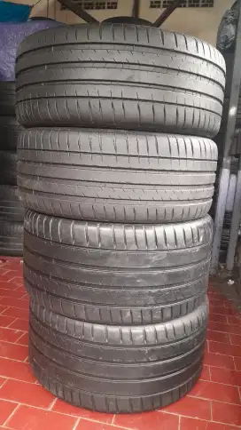 Ban copotan mercy Mechlin pilot sport4S 255/40 R20 295/35 R20 85%.4pcs