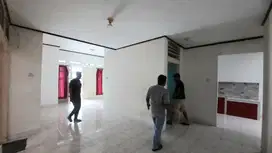 Rumah kantor strategis jatipadang pasar minggu -+200mtr 80jt/thn