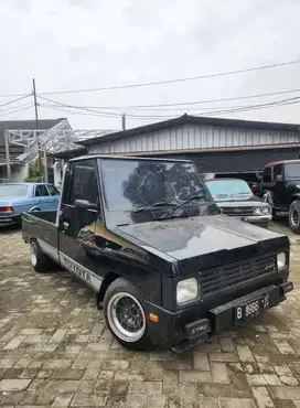 toyota kijang kotak pick up