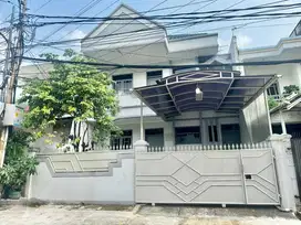 DIJUAL RUMAH RAPI PULO NANGKA KAYU PUTIH 8X18,5 STRATEGIS JLN 3 MOBIL