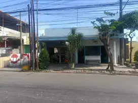 0610,4s lelang ruko gresik di manyar di raya roomo
