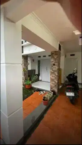 Dijual rumah di permata buah batu, cocok untuk kost an