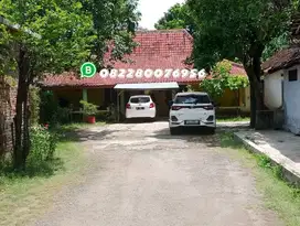 RUMAH KAMPUNG PONOROGO KOTA DEKAT ALUN ALUN