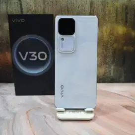 di jual vivo V30 5G Ram 8/256 GB