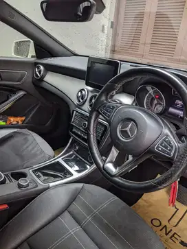 Mercedes-Benz CLA200 2015 Bensin