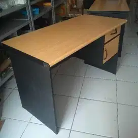 Jual Meja Kantor Bekas