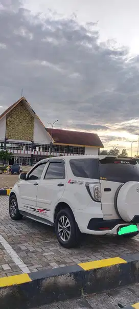 Daihatsu Terios 2015 Bensin