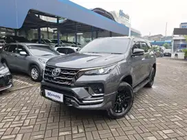 Low KM Toyota Fortuner 2.8 4x2 GR Sport DSL Solar-AT 2023 ABC