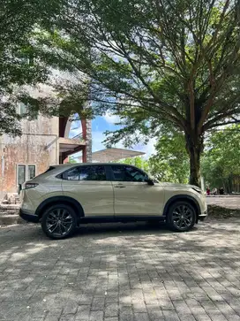 Jasa mobil pengantin HRV / Fortuner Gr