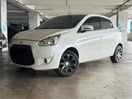 Mitsubishi Mirage 1.2L Exceed Matic 2012