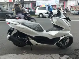 Honda pcx 160cc fi 2024 istimewa srperti baru