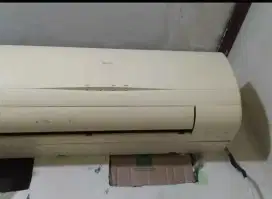 Ac midea ½ pk mulus