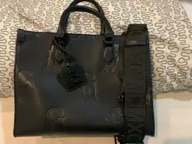 Tas Steve Madden Hitam Mulus