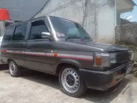 Toyota Kijang super 89