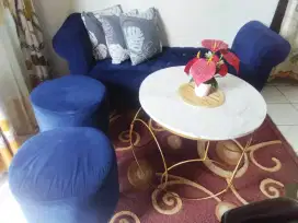 Sofa ruang tamu