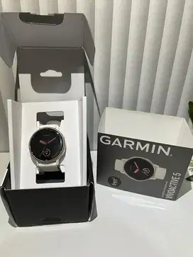 Garmin vivoactive 5