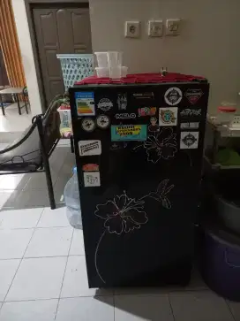KULKAS SANKEN 1 PINTU