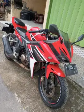 Honda CBR Favelift 2017