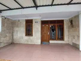Disewakan rumah didalam kompleks