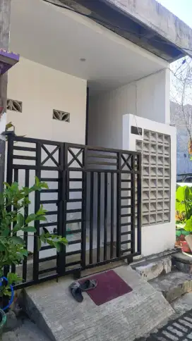 Dijual Rumah Juanda 2 lantai