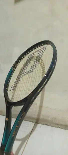 Jual raket tenis