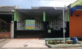 Sewa/kontrak rumah baru renov di Alam Singgsana Cerme Gresik