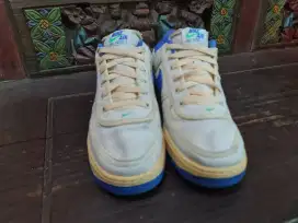 054. Sepatu Wanita Nike Air Force 1 Cream Blue

Size: 39
Insole: 25.0