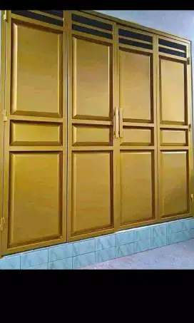 Pintu pengaman pintu lipat