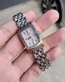 Seiko tank ladies watch