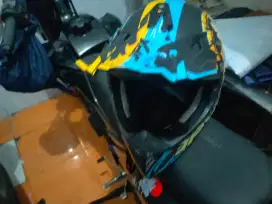 Helm jpx full motif