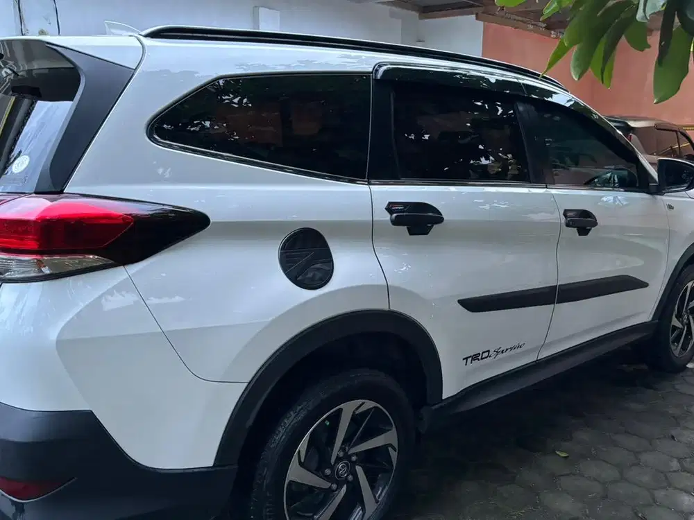 TOYOTA RUSH TRD MATIC PLAT BE