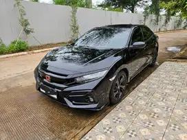 Honda Civic 1.5 RS Turbo Hatchback Black
