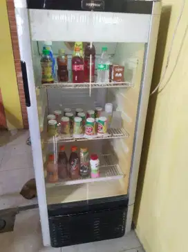 Kulkas pendingin kaca
