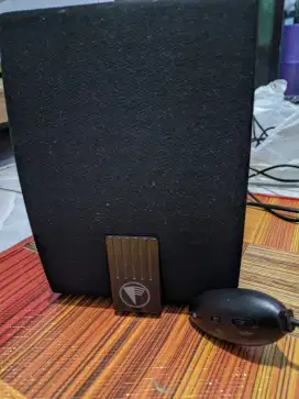 Speaker simbada Dan logitech
