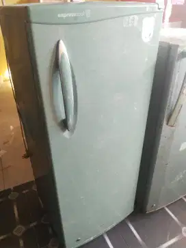 Frezer rak LG 6 susunan