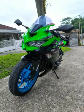 Kawasaki ZX25R abs qs 2021