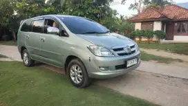 Toyota Kijang Inova