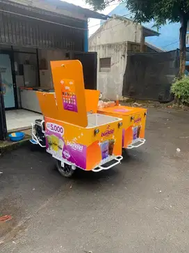 sepeda listrik Selis pujasera