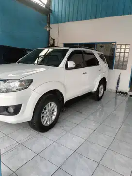Fortuner 2.7 matic 2012