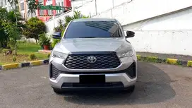Toyota Kijang Innova Zenix 2.0 V Bensin AT Silver Metalik 2024/2025