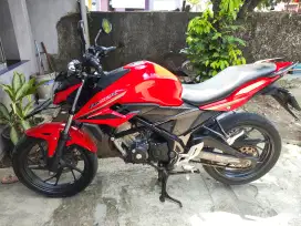 Motor Honda CB 150 R