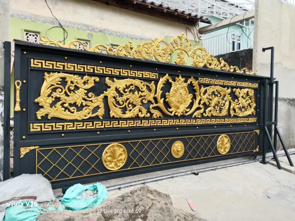 Pagar alferum mewah