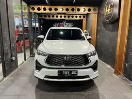 KIJANG INNOVA ZENIX Q HYBRID MODELISTA 2023 PUTIH LOW KM