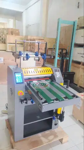 MESIN LAMINASI THERMAL AUTO ROLLER OIL HIDROLIS TIPE H 390B